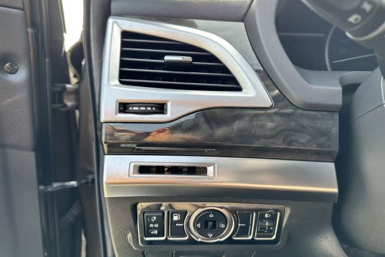 Used BYD S7 2017 2.0T Automatic Prestige Edition