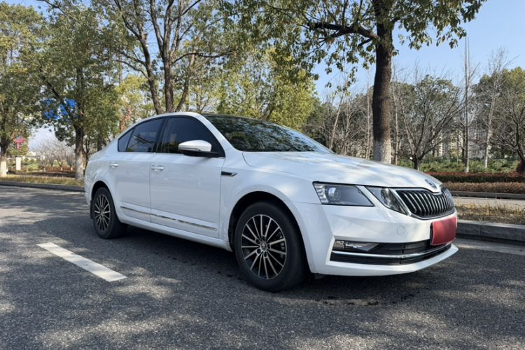 Used Skoda Octavia 2019 1.5L Automatic Luxury Edition
