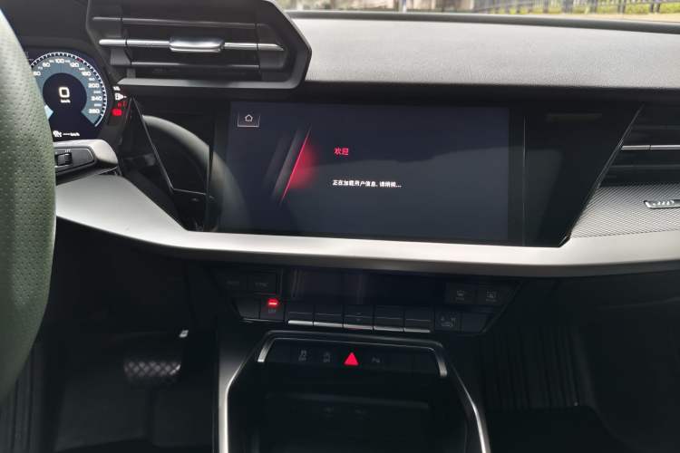 Used Audi A3 2021 Sportback 35 TFSI Fashionable Sports Model Audio And AC Panel