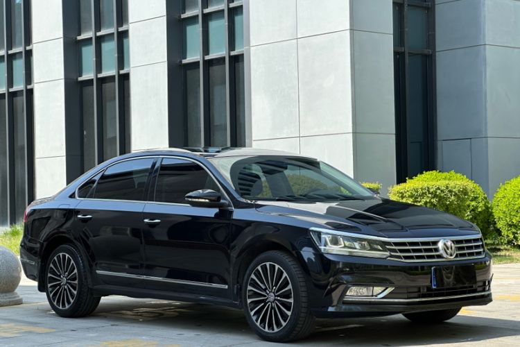 Used Volkswagen Passat 2017 380TSI DSG Prestige Edition Exterior 2