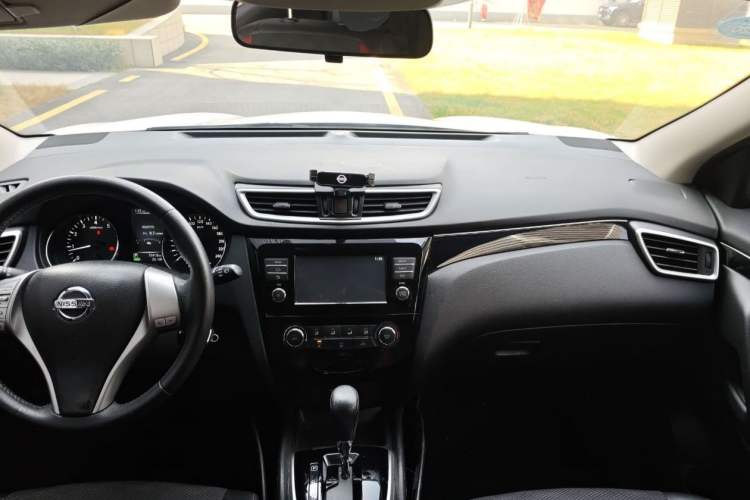 Used Nissan Qashqai 2017 2.0L CVT Smart Enjoyment Version China VI Standard
