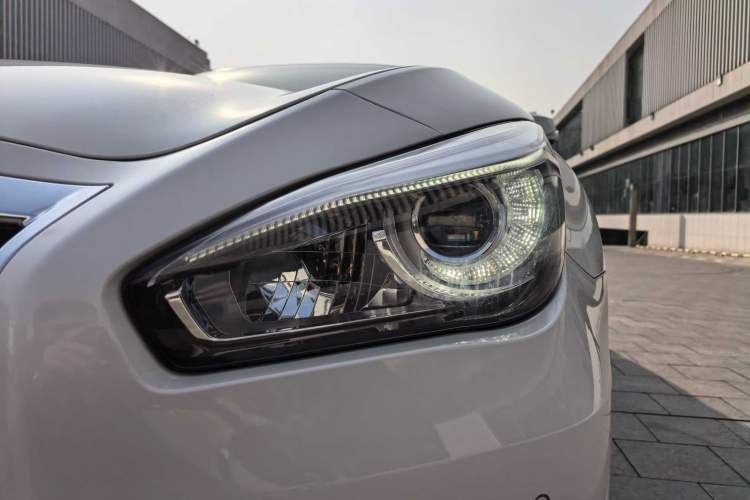 Used Infiniti Q70 2019 Q70L 2.0T Enjoyment Edition