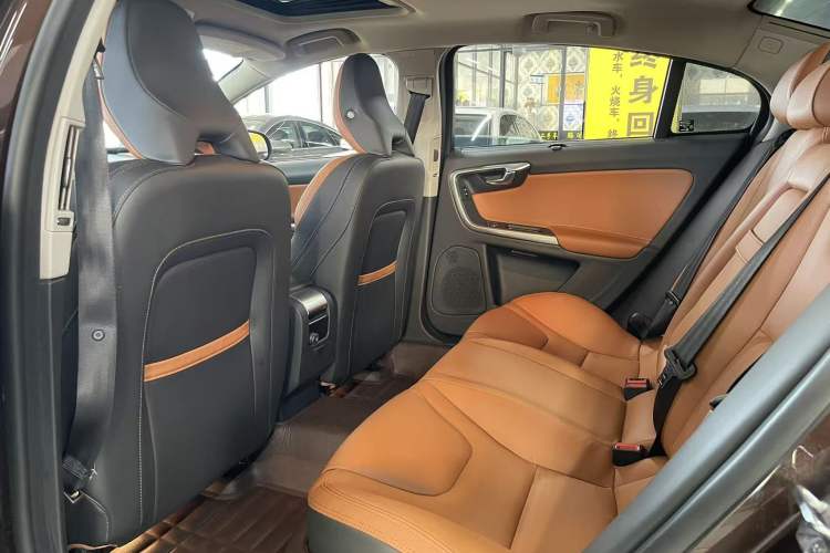 Used Volvo S60 2017 S60L T5 Intelligent Drive Edition Interior 2