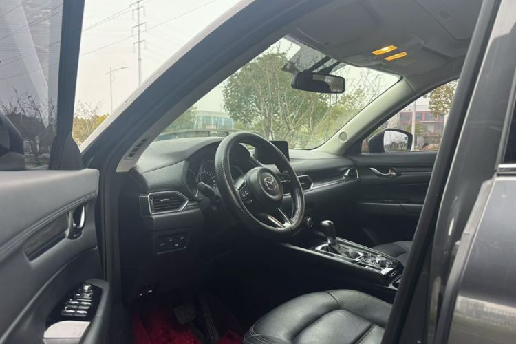 Used Mazda CX-5 2020 2.0L Automatic Two-Wheel Drive ZhiZun Version

