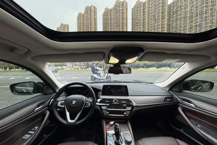 Used BMW 5 Series 2019 530Li Luxury Edition Premium Package