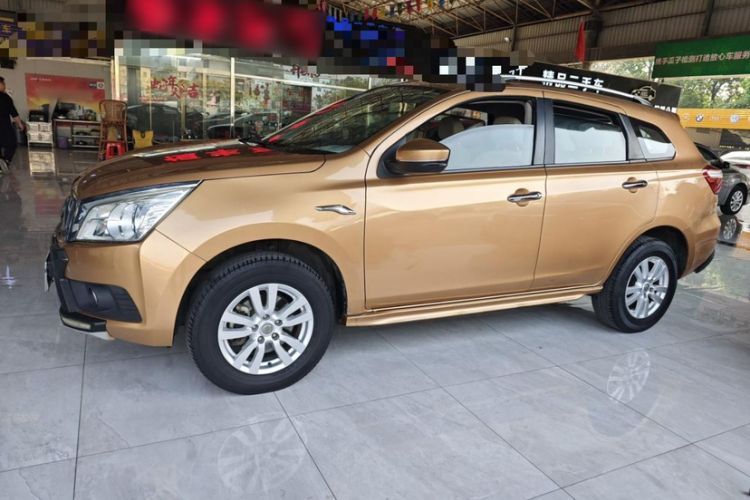 Used Venucia T70 2015 2.0L CVT Smart Choice Edition