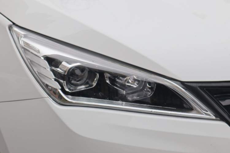 Used Changan Eado DT 2021 1.6L Manual Luxury Model