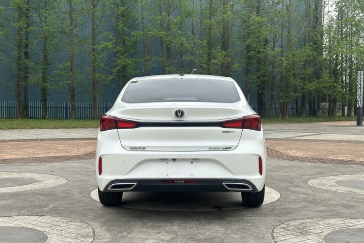 Used CHANGAN Eado 2021 PLUS Blue Whale NE 1.4T GDI DCT Prestige Model Exterior 5