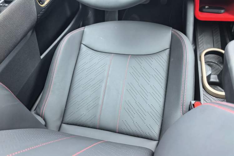 Used MINI Electric MINI COOPER 2024 452km COOPER SE Racing Driver