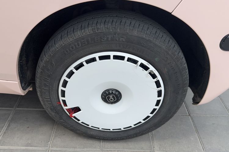 Used Chery QQ Ice Cream 2025 205km Qi Energy Version Exterior 9