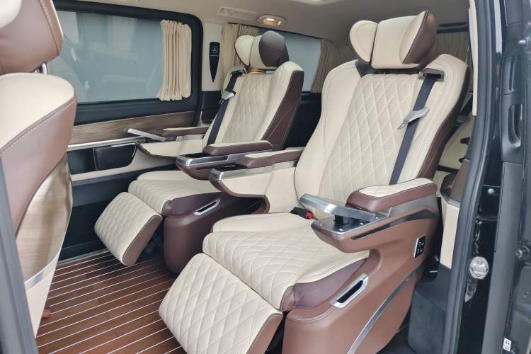 Used Mercedes-Benz V-Class 2020 V 260 L Long-wheelbase Luxury Edition Interior 4