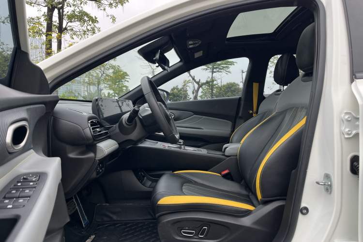 Used GAC Trumpchi EMPOW 2023 270T DCT J11 Version Interior 2