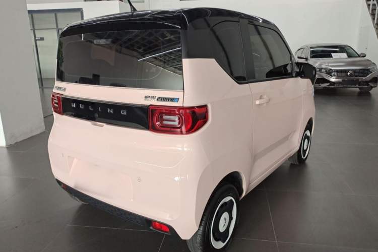 Used Wuling Hongguang MINIEV 2022 Macaron Premium Model – Lithium Iron Phosphate