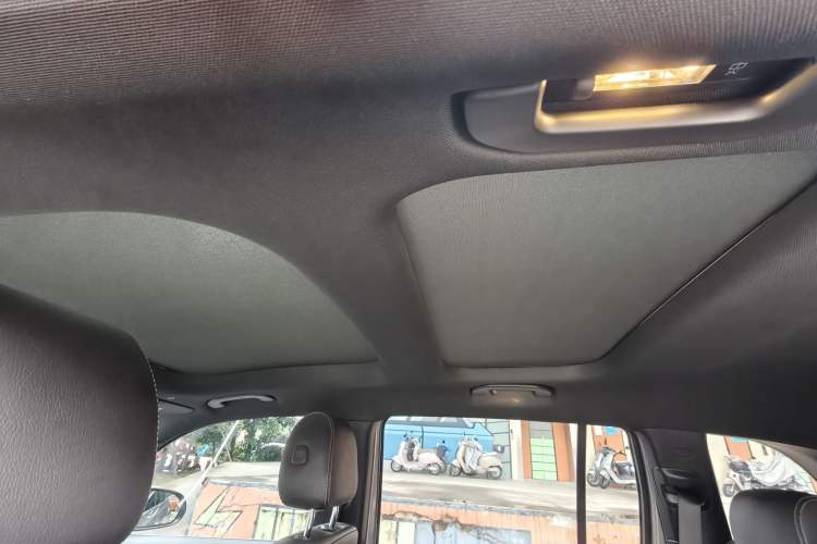 Used Mercedes-Benz EQB 2022 EQB 350 4MATIC First Edition Special Version
