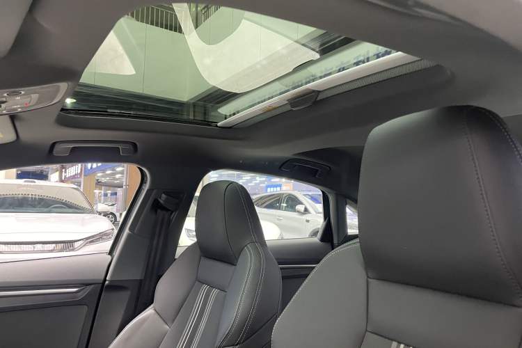 Used Audi A3 2023 Restyled A3L Limousine 35 TFSI Fashion Sport Edition Headliner