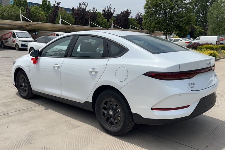 Used BYD Qin PLUS 2025 DM-i Smart Drive 55KM Leading Model Exterior 6