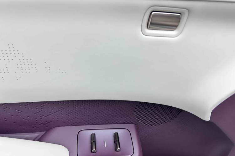 Used Zeekr X 2025 5-Seater Rear-Drive Version Interior 6