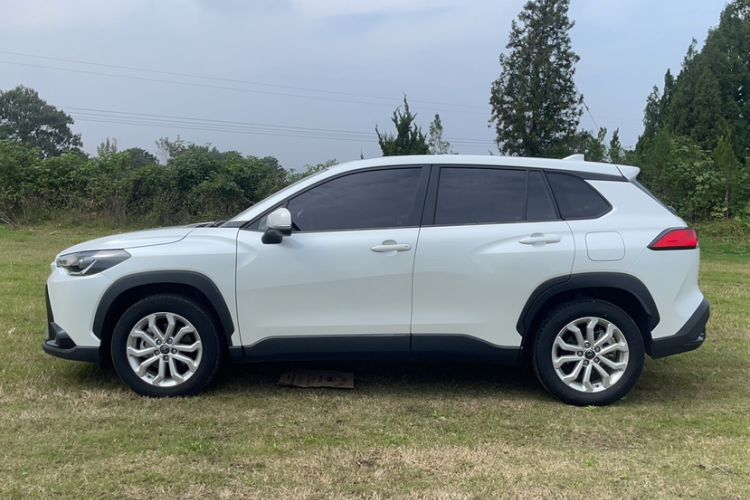 Used Toyota FRONTLANDER 2022 2.0L CVT Leading Edition
