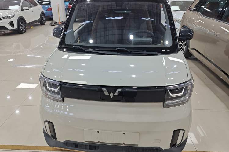 Used Wuling Hongguang MINIEV 2022 GAMEBOY 300km Enthusiast Model with Lithium Iron Phosphate