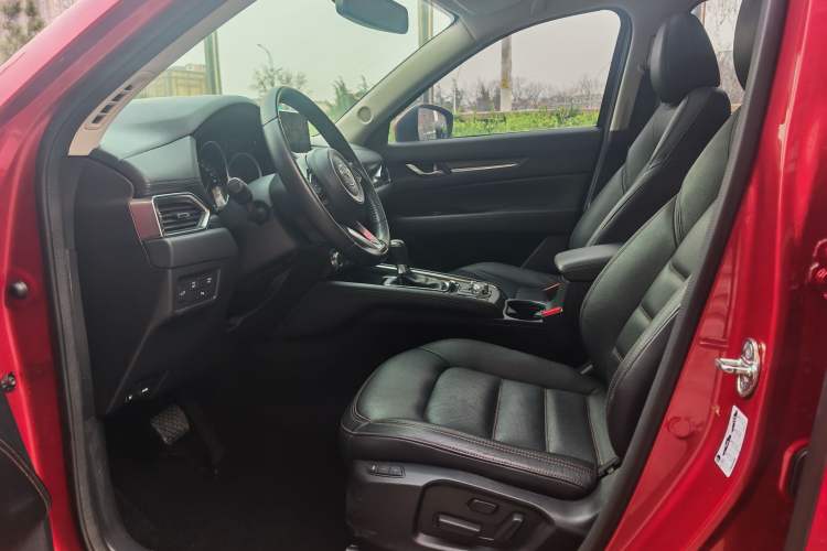 Used Mazda CX-5 2017 2.5L Automatic 4x4 ZhiZun Version China V Standard
