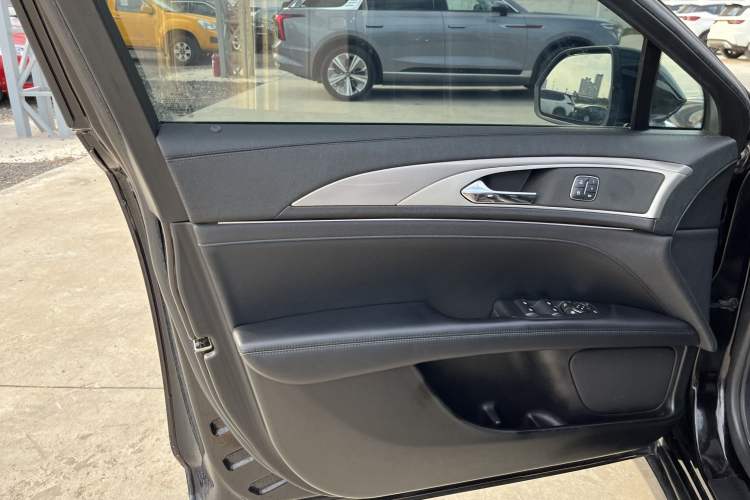 Used Lincoln MKZ 2019 2.0T Zunyue Edition China VI Standard
