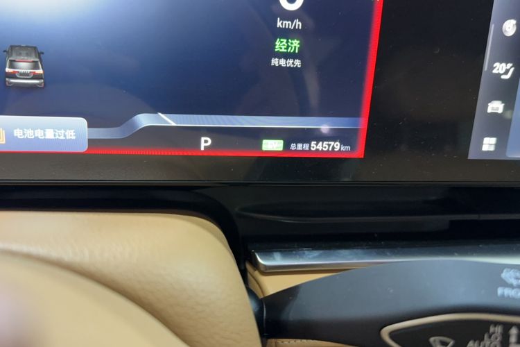 Used VOYAH Dream 2022 Low-Carbon Edition Dream+ Smart Enjoyment Package Odometer Close Up