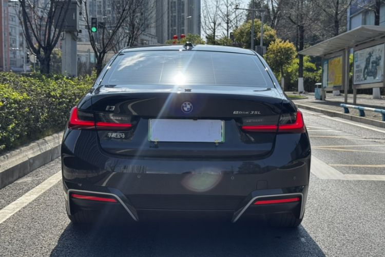 Used BMW i3 2025 eDrive 35 L
