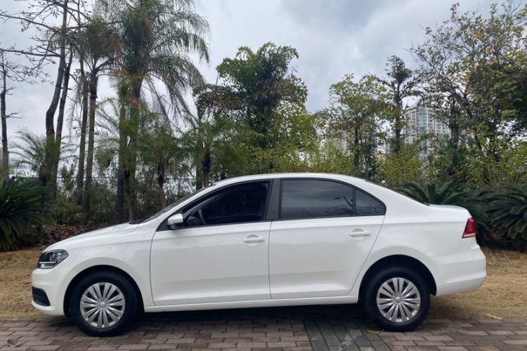 Used Volkswagen Santana 2021 1.5L Automatic Fashion Edition Exterior 2