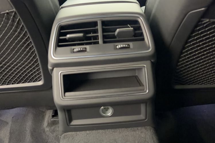 Used Audi A6L 2022 40 TFSI Luxury Dynamic Model
