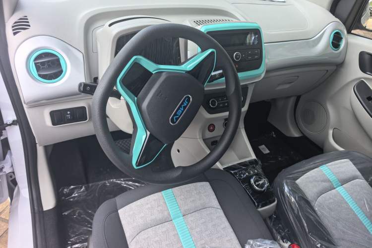 Used JMEV Xiao Qilin 2024 201km Comfort Version