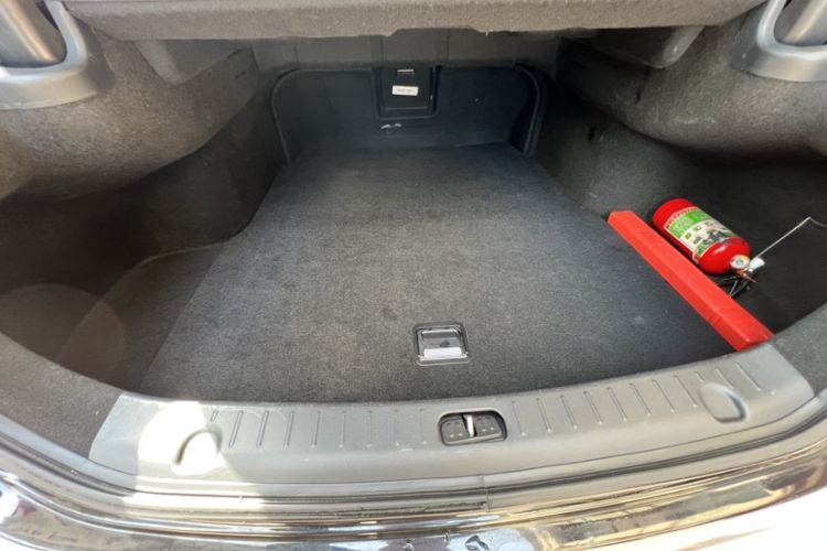 Used JAC Group Refine A60 2017 1.5 TGDI Automatic Luxury Model Interior 2