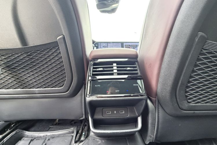 Used Geely Auto Monjaro L 2021 2.0TD High-Power Automatic All-Wheel-Drive Flagship Version Interior 3