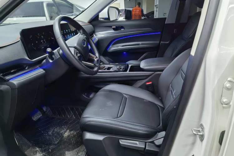 Used Ford Equator Sport 2023 EcoBoost 170 Prime Edition Left Front Seat