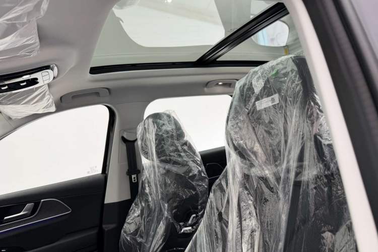 Used Chery Fengyun T9 2025 120 Long-Range Luxury Version 7 Seats Lithium Iron Phosphate
