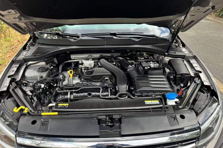 Used Volkswagen Bora 2024 300TSI DSG Prestige Edition Interior 9