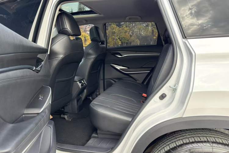 Used Changan CS75 PLUS 2021 1.5T Manual Luxury Version
