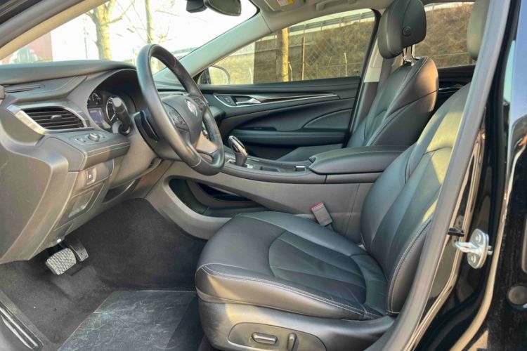 Used Buick LaCrosse 2019 28T Luxury Version
