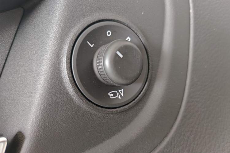 Used Buick GL8 2021 Land Cruiser Executive 652T Premium Model Interior 12