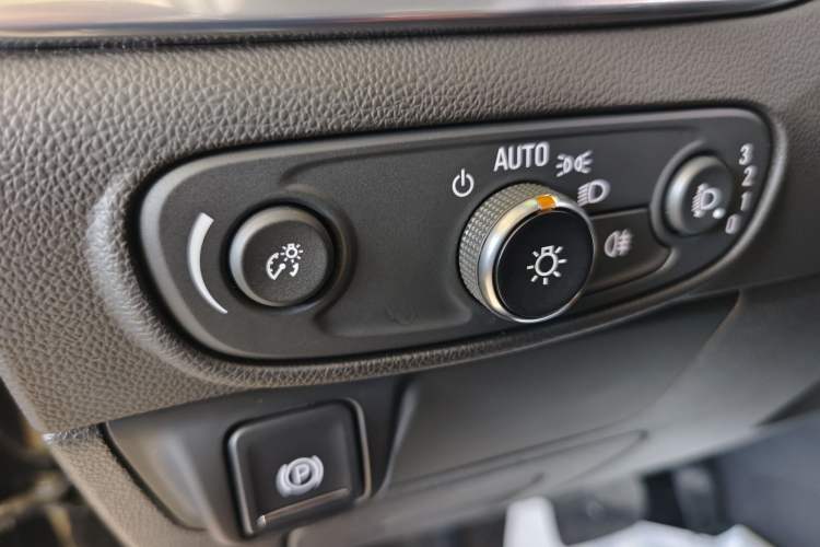 Used Buick Enclave 2020 28T Two-Wheel Drive Prestige Version