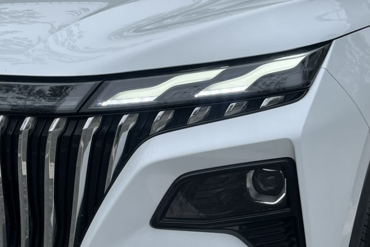 Used Dongfeng Aeolus Huge 2022 Mach Power 1.5T Dare-Enjoy Edition · Smart
