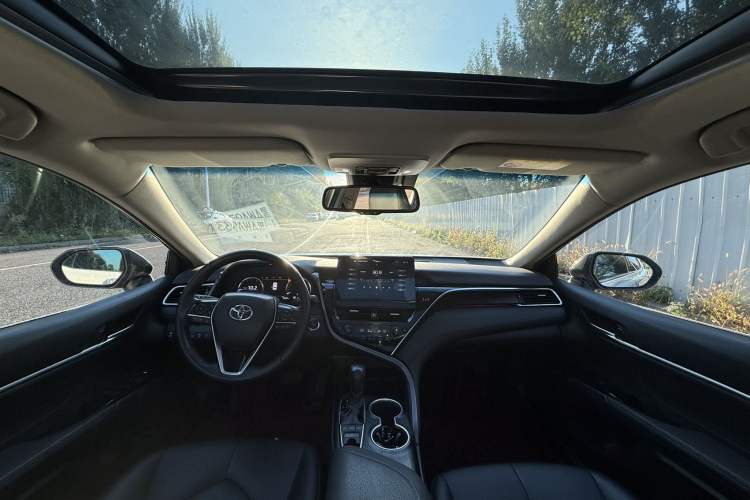 Used Toyota Camry 2021 2.5G Luxury Edition