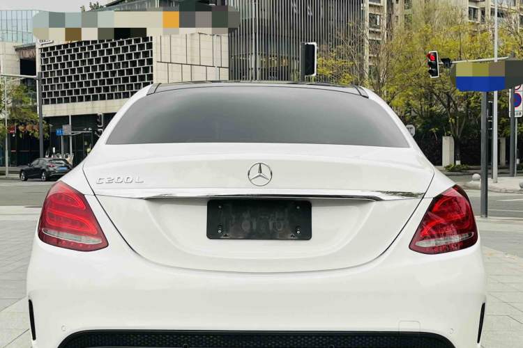 Used Mercedes-Benz C-Class 2017 Facelift C 200 L Sport Edition Exterior 5