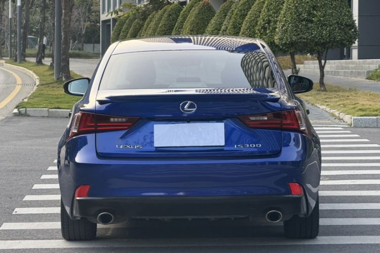 Used Lexus IS 2015 200t F SPORT