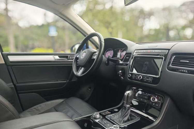 Used Volkswagen Touareg 2017 3.0 TSI Touareg Model
