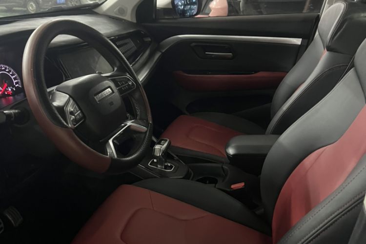 Used Haval H2s 2017 Red-Label 1.5T Dual-Clutch Luxury Model
