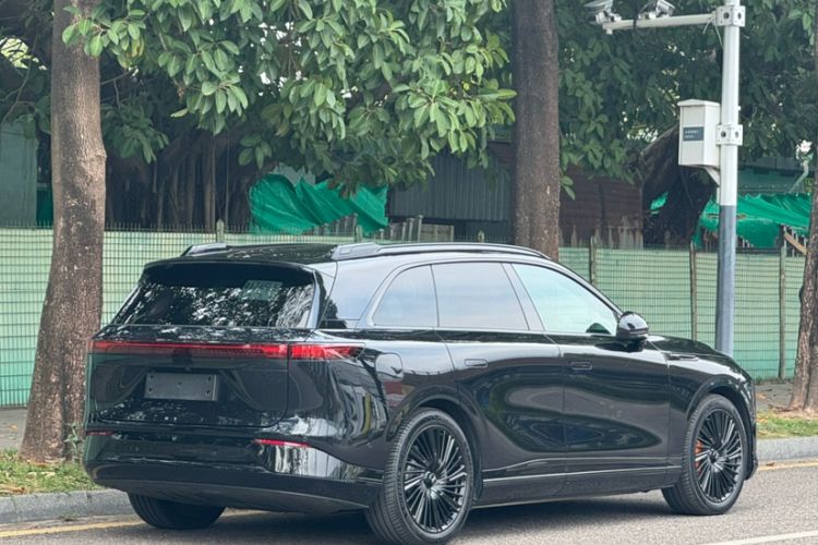 Used XPeng G9 2025 625 Long-Range Max
