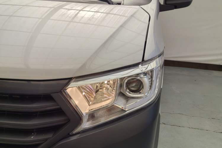 Used Kuayue Kuayue Xing V3 2023 1.3L Gasoline Standard Model 5-Seater Passenger Vehicle
