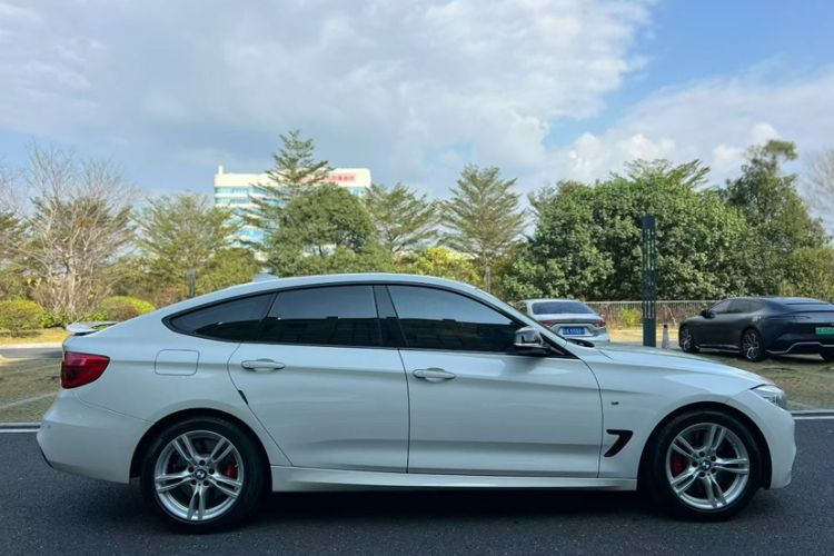 Used BMW 3 Series GT 2017 320i M Sport