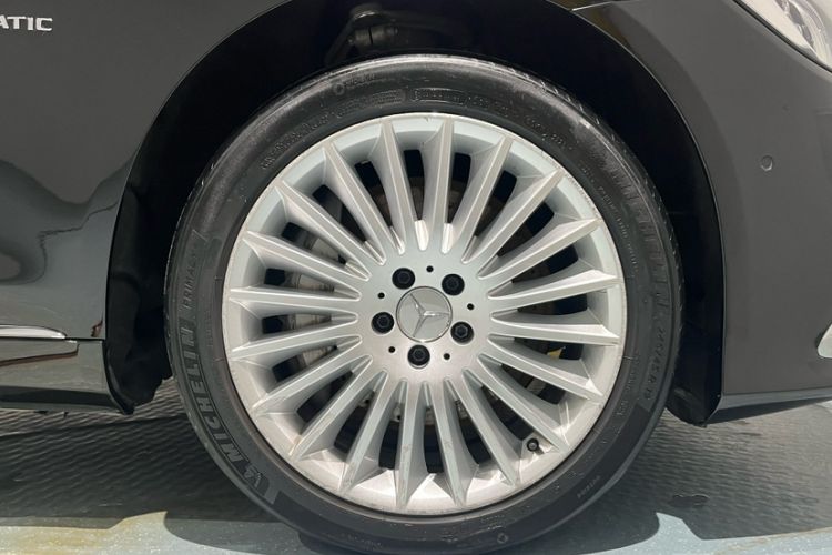 Used Mercedes-Benz Maybach S-Class 2019 S 450 4MATIC Exterior 2