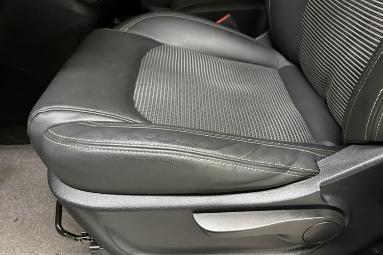 Used SAIC MAXUS G10 2018 PLUS 2.4L Manual Elite Edition